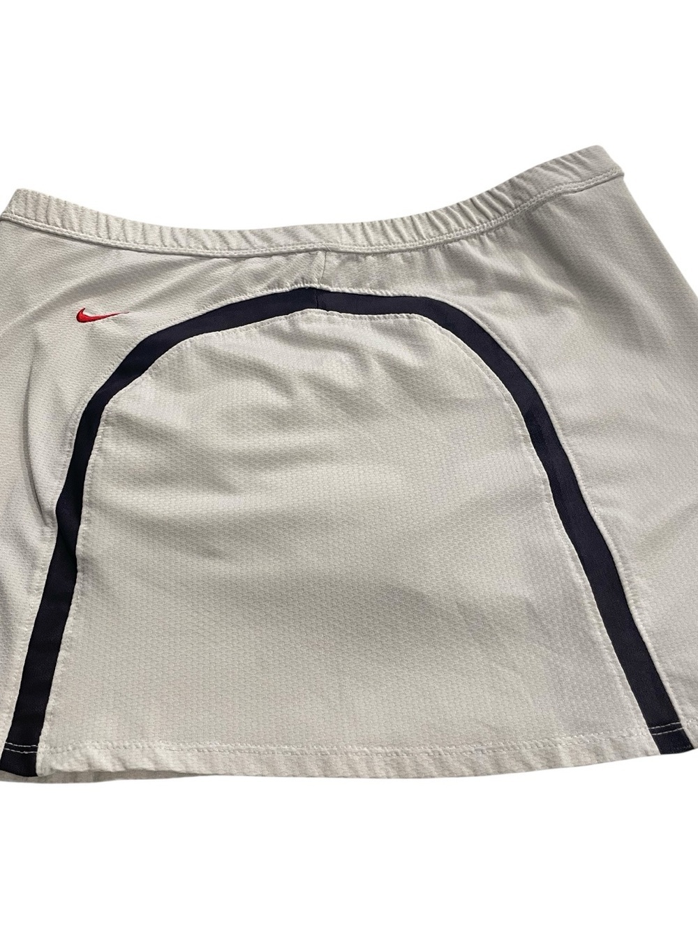 Nike White Skort with Navy Accents and Red Swoosh M - Picture 2 of 7